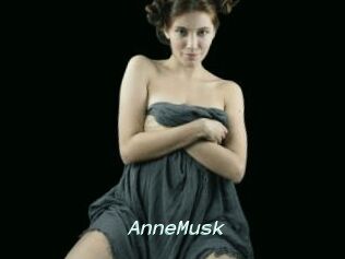 AnneMusk