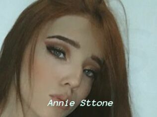 Annie_Sttone