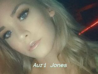 Auri_Jones