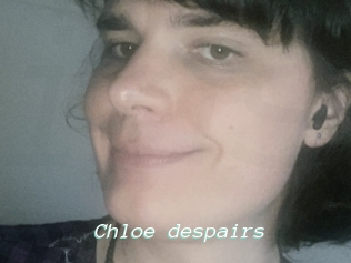 Chloe_despairs