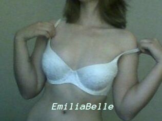 Emilia_Belle