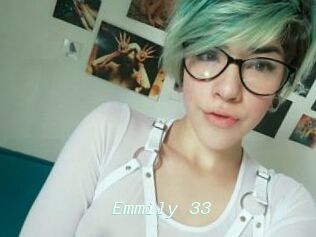 Emmily_33