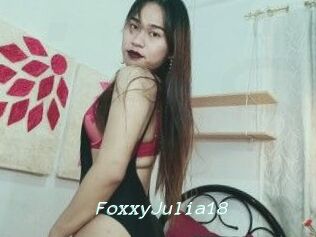 FoxxyJulia18