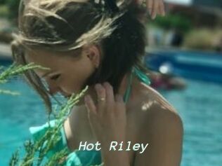 Hot_Riley