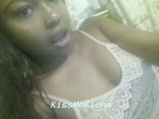 KissMeKiona