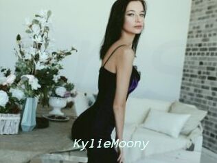 KylieMoony