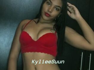 KylieeSuun