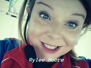 Rylee_Moore