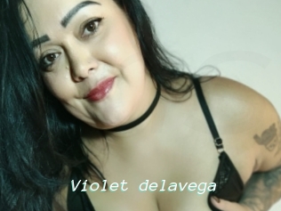 Violet_delavega