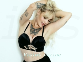 Violet_devine