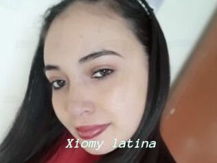 Xiomy_latina