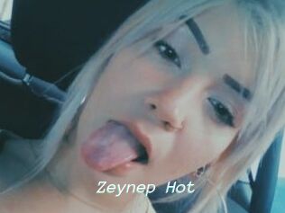 Zeynep_Hot